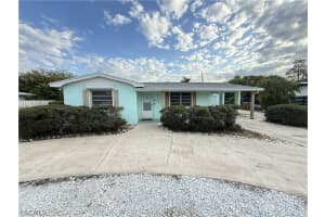 1534 Ricardo Ave, Fort Myers