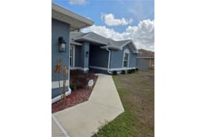 1820 Lodge St, Lehigh Acres