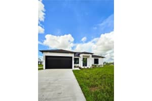 4113 Kismet Pkwy W, Cape Coral