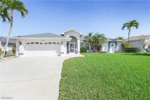 619 Se 30th St, Cape Coral