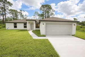 1143 Sunrise Blvd, Lehigh Acres