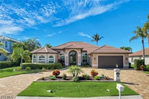 2022 El Dorado Pkwy W, Cape Coral