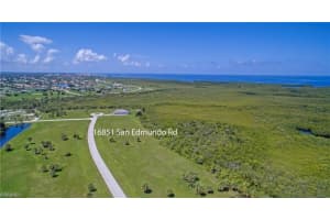 16851 San Edmundo Rd, Punta Gorda