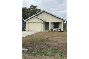 2134 Davis St, Fort Myers