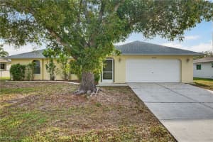 1023 Se 18th Ave, Cape Coral