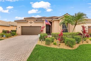2090 Oxford Ridge Cir, Lehigh Acres
