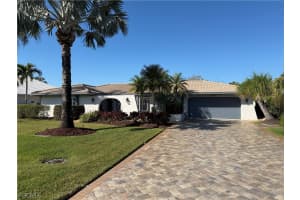 28404 Las Palmas Cir, Bonita Springs