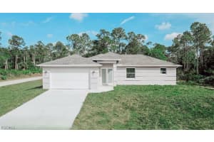 187 Victoria Ave S, Lehigh Acres