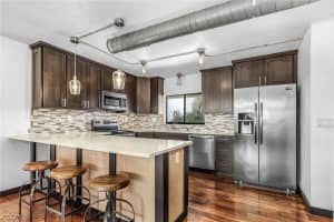 4586 Trawler Ct 404, Fort Myers