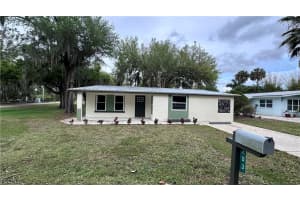 203 Carol Way, Fort Myers