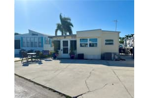 11601 Valleyview Dr, Fort Myers