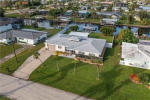 5252 Willow Ct, Cape Coral