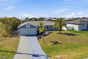 3706 Nw 1st Ter, Cape Coral