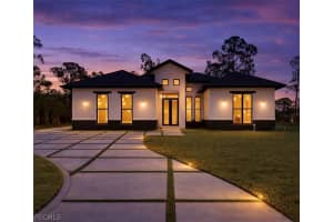 912 Cleveland Ave, Lehigh Acres