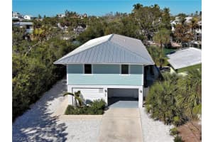 120 Mockingbird Ln, Englewood