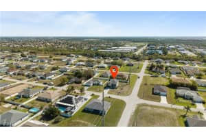 2719 Ne 6th Pl, Cape Coral