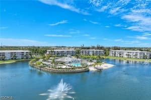 16615 Lake Circle Dr 438, Fort Myers