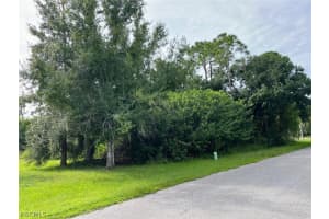 1398 Shields St, Port Charlotte