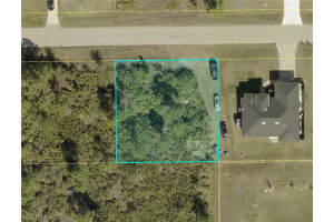 1705 W 9th St, Lehigh Acres