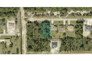 3015 32nd St W, Lehigh Acres