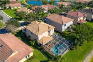 3573 Malagrotta Cir, Cape Coral