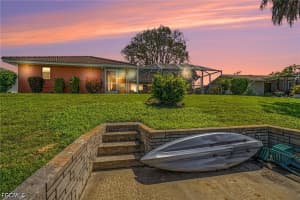 3310 Se 6th Pl, Cape Coral