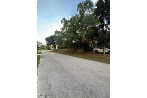 4737 Tammie Ln, Fort Myers