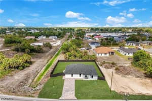 3020 1st St W, Lehigh Acres