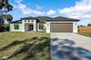 1207 Desoto Ave, Lehigh Acres