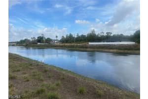2620 Queen Dr, Lehigh Acres