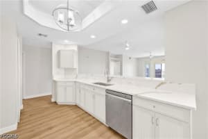 14819 Laguna Dr 403, Fort Myers