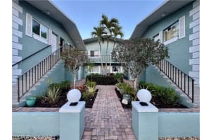 8061 Country Rd 202, Fort Myers