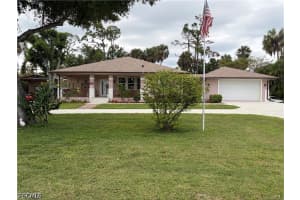 92 Evergreen Rd, North Fort Myers