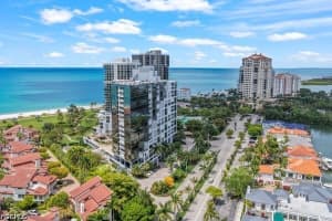 4751 Gulf Shore Blvd N 1601, Naples