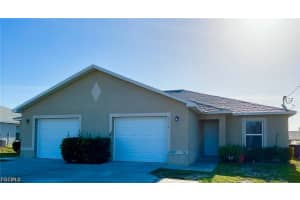 207 Cultural Park Blvd S, Cape Coral