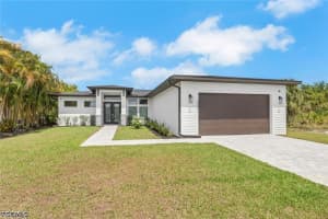501 Nw 5th St, Cape Coral