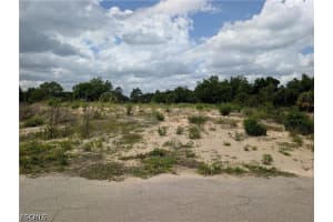 1813 Monroe Ave, Lehigh Acres