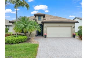 7022 Live Oak Dr, Naples