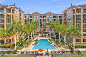 2825 Palm Beach Blvd 418, Fort Myers