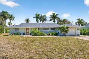 1874 Ibis Ln, Sanibel