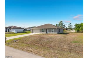 2908 24th St Sw, Lehigh Acres