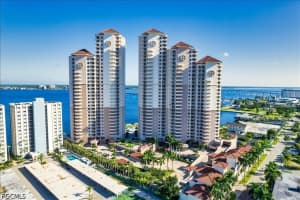 2104 W 1st St 1004, Fort Myers