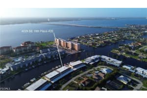 4229 Se 19th Pl 2e, Cape Coral