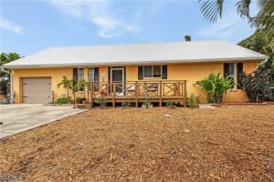 16353 Buccaneer St, Bokeelia 16353 Buccaneer St, Bokeelia