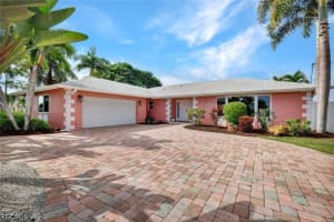 4232 Se 8th Pl, Cape Coral 4232 Se 8th Pl, Cape Coral