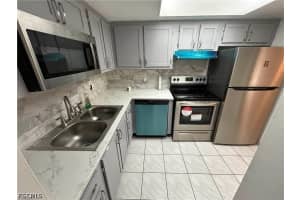 3704 Broadway 107, Fort Myers