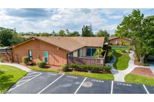 17334 Birchwood Ln, Fort Myers
