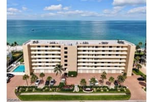 10475 Gulf Shore Dr 122, Naples
