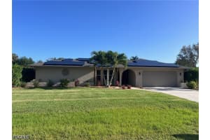 3705 Stoneridge Ct, Fort Myers