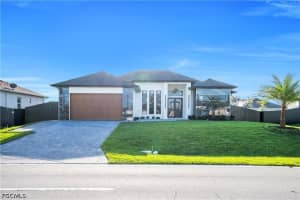 2020 Santa Barbara Blvd N, Cape Coral